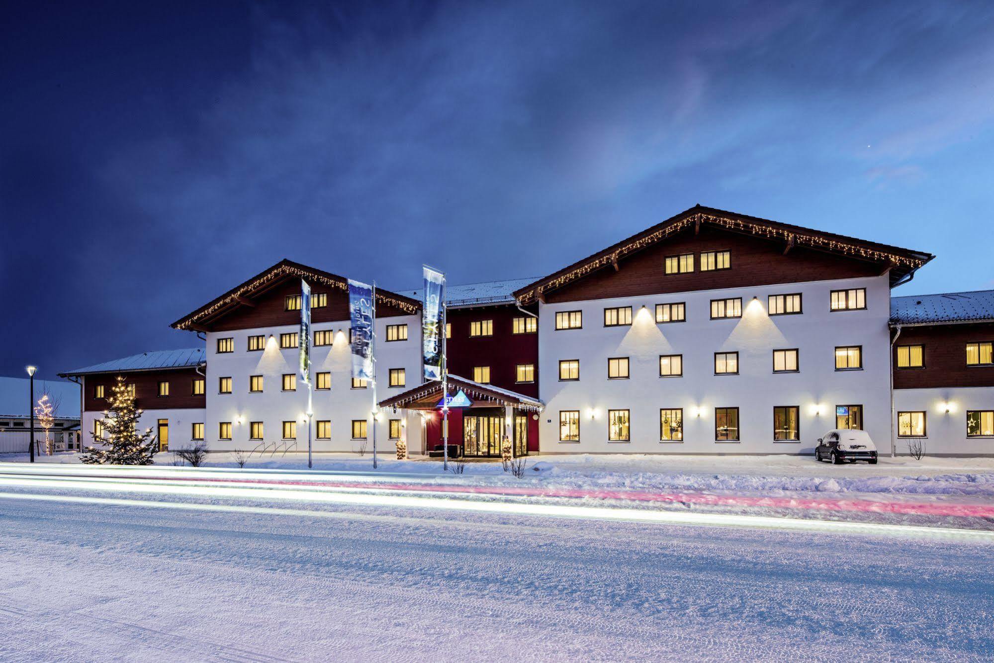 Styles Hotel 3*